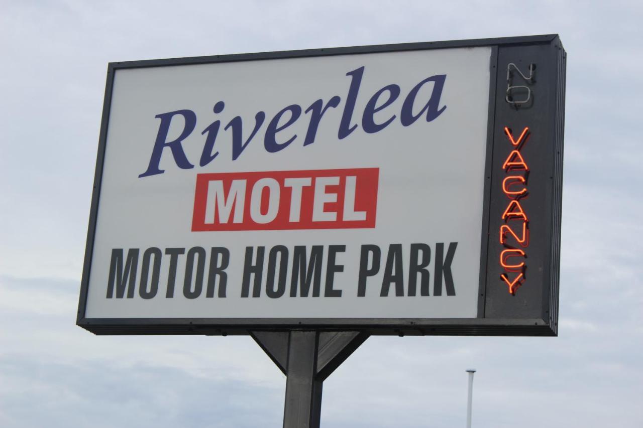 Riverlea Motel Гор Екстер'єр фото